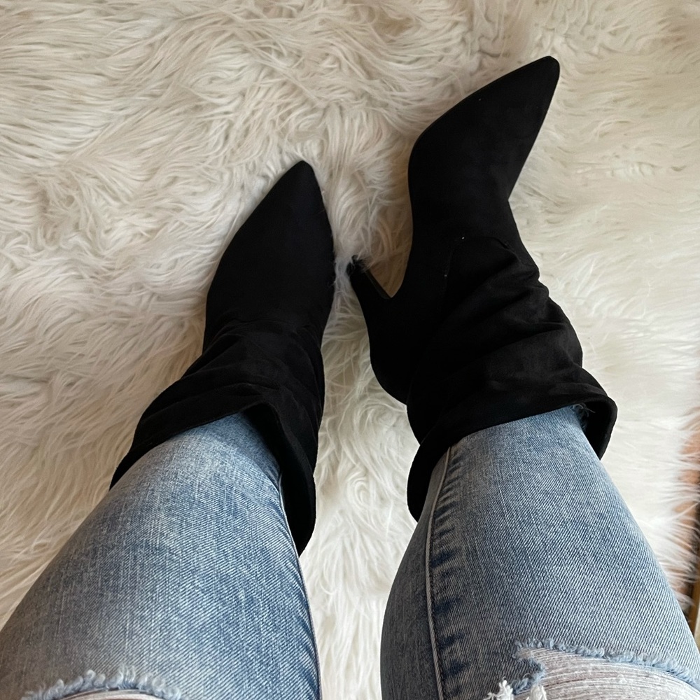 Black Slouchy Pointed Toe Faux Suede Boots - Picture 12 of 15